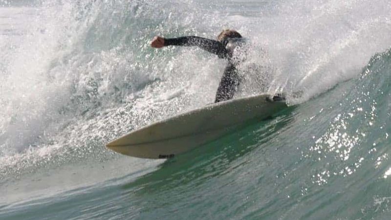 Manoeuvre de surf coaching